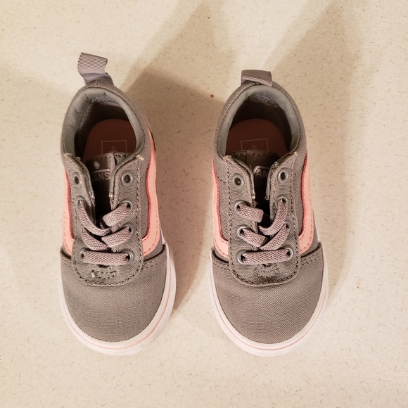 Vans Size 5 - Picture 2 of 5